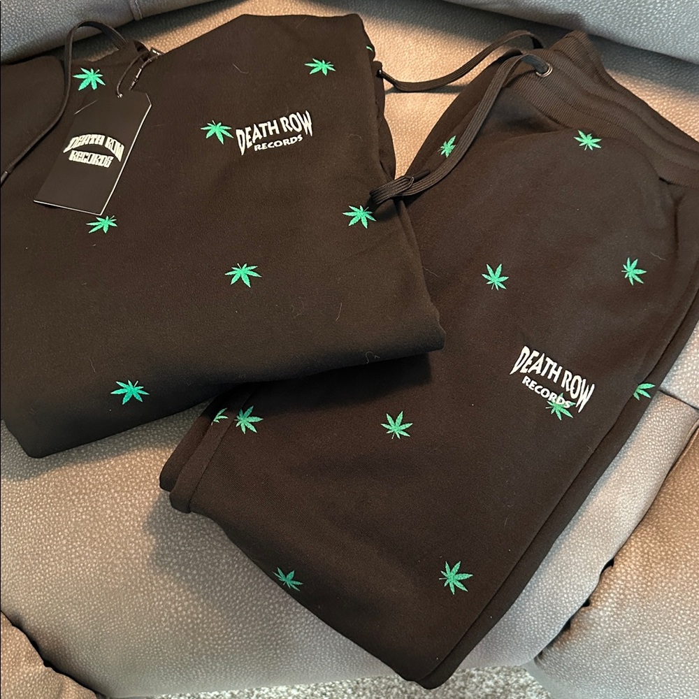 Death Row Records Weed Leaf Sweatsuit